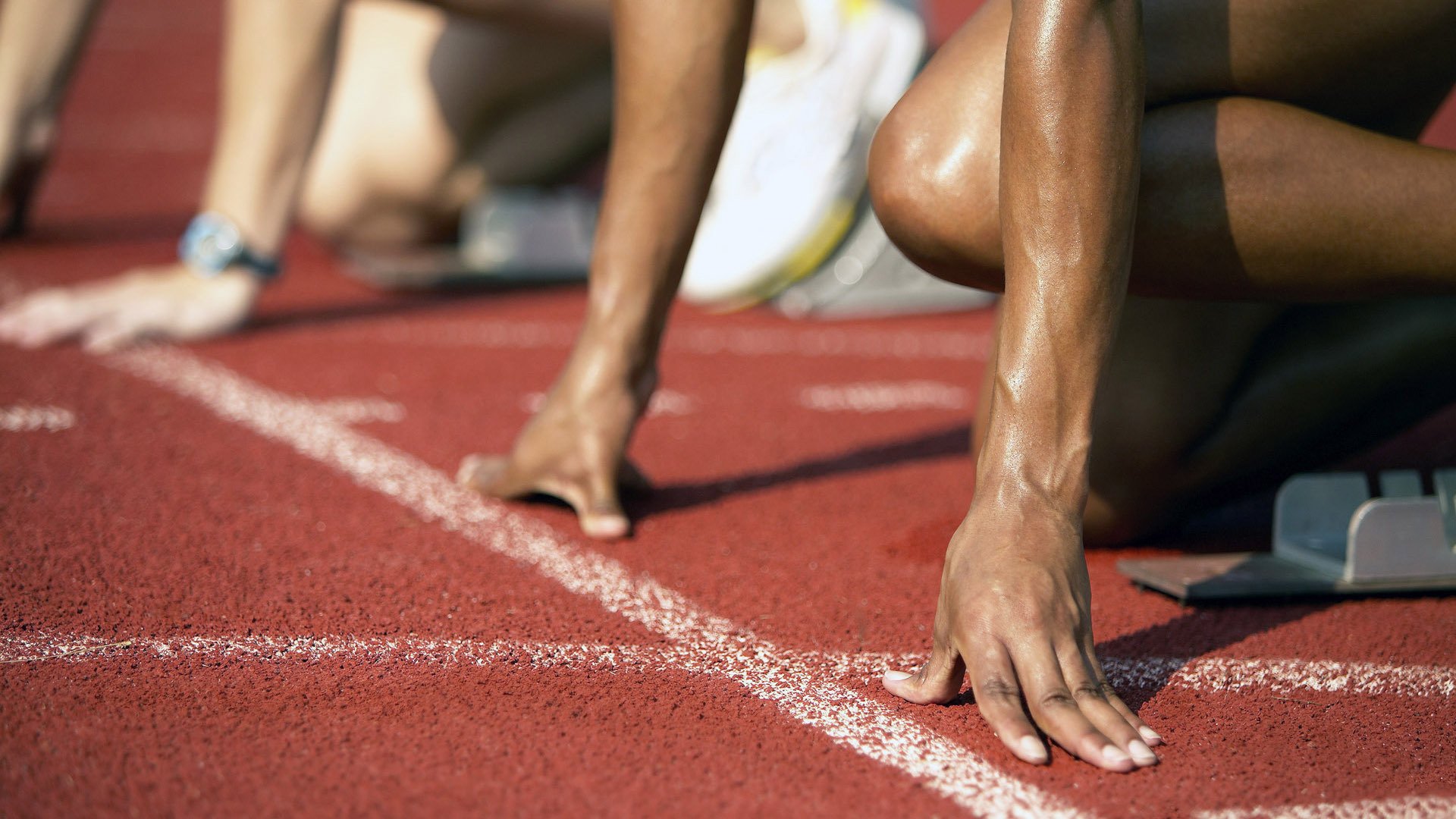 比赛场地改造计划顺利推进，比赛场地布置方案